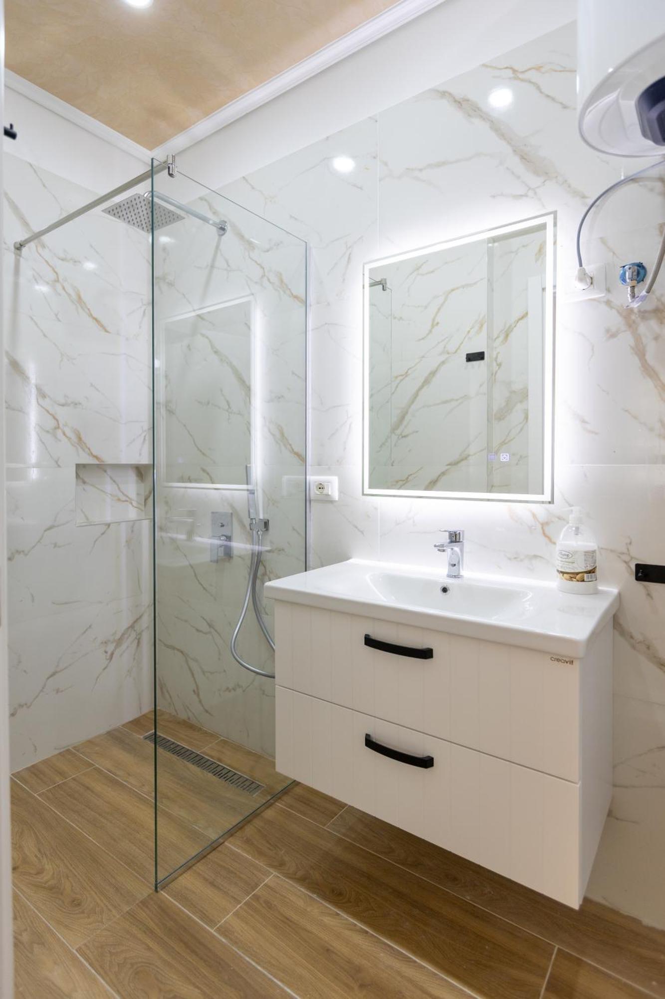 Azure Bliss Seaview Vlore-Kean Apartment Bagian luar foto
