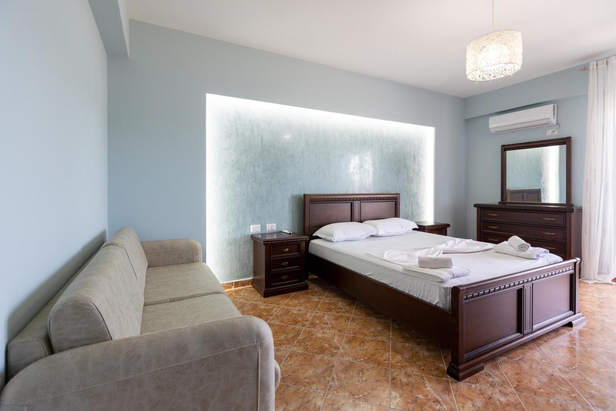 Azure Bliss Seaview Vlore-Kean Apartment Bagian luar foto